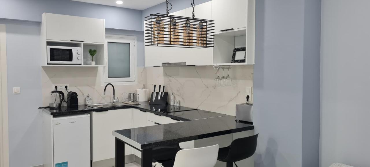 Cozy Apartment With Garden Near Town Center, Fully Renovated. Athens Luaran gambar