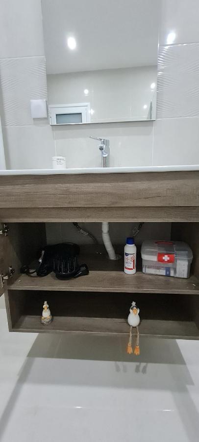 Cozy Apartment With Garden Near Town Center, Fully Renovated. Athens Luaran gambar